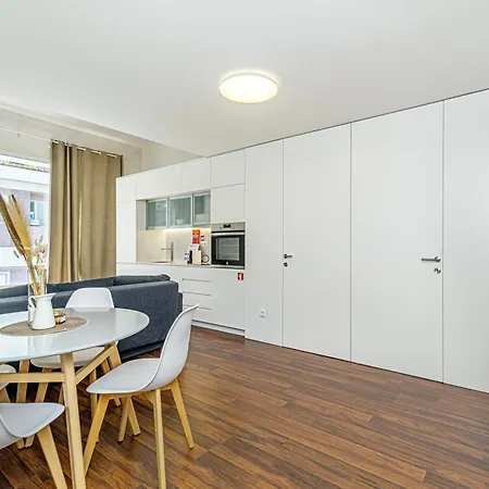 דירה Bombarda 250 By Lovelystay *