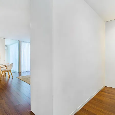 Bombarda 250 By Lovelystay * פורטו