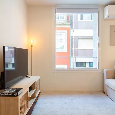 Bombarda 250 By Lovelystay Oporto