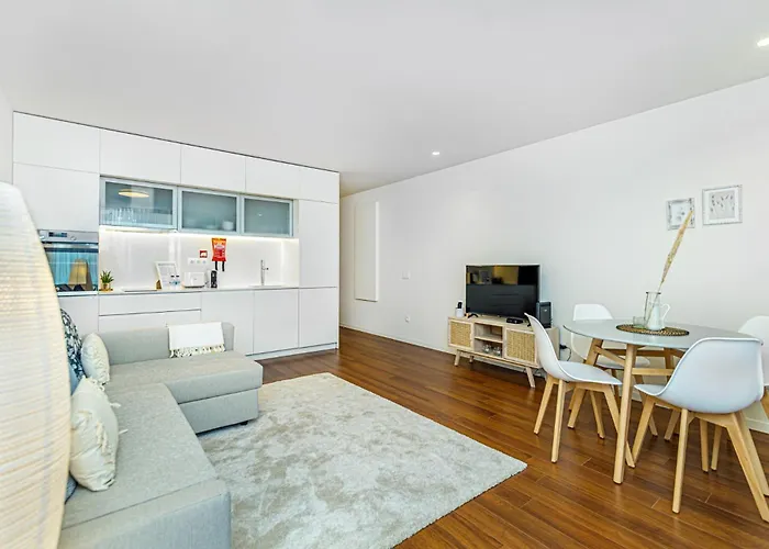 Apartamento Bombarda 250 By Lovelystay Porto