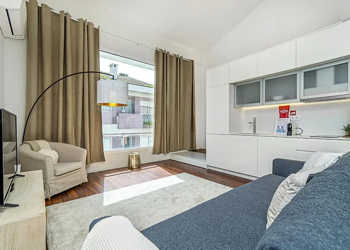 Bombarda 250 By Lovelystay Apartamento