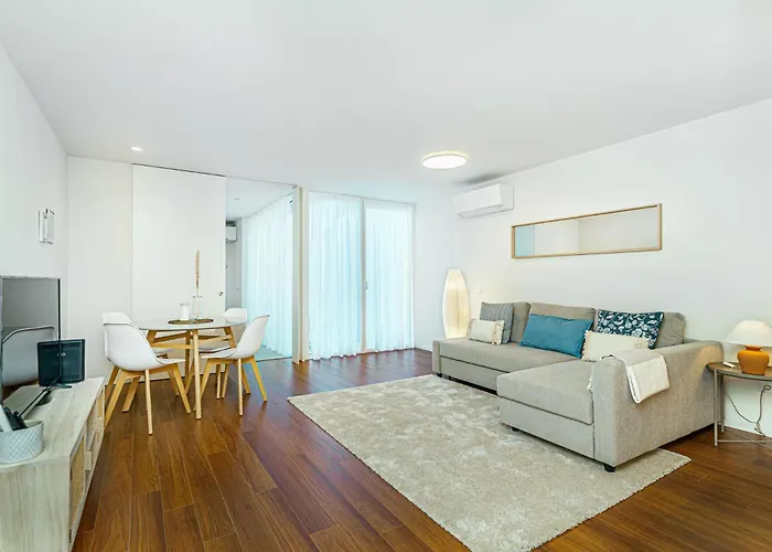 Bombarda 250 By Lovelystay Apartamento