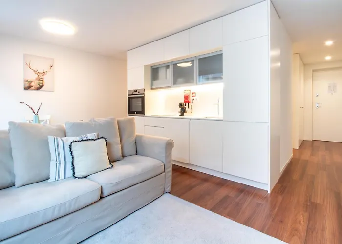 Bombarda 250 By Lovelystay * بورتو