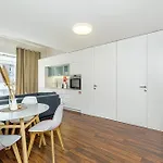 Apartman Bombarda 250 By Lovelystay *