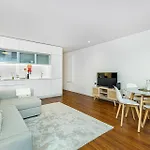 Apartman Bombarda 250 By Lovelystay Porto
