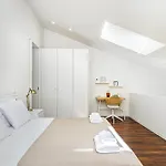 Apartman Bombarda 250 By Lovelystay Porto