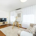 Apartman Bombarda 250 By Lovelystay