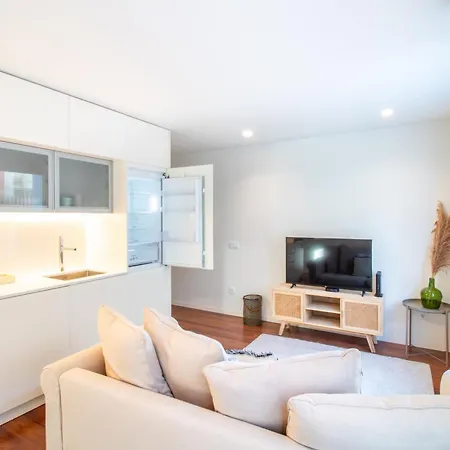 Bombarda 250 By Lovelystay Apartamento