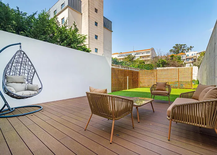 Bombarda 250 By Lovelystay * פורטו