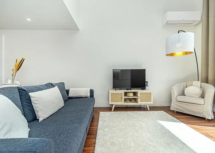 Bombarda 250 By Lovelystay דירה פורטו